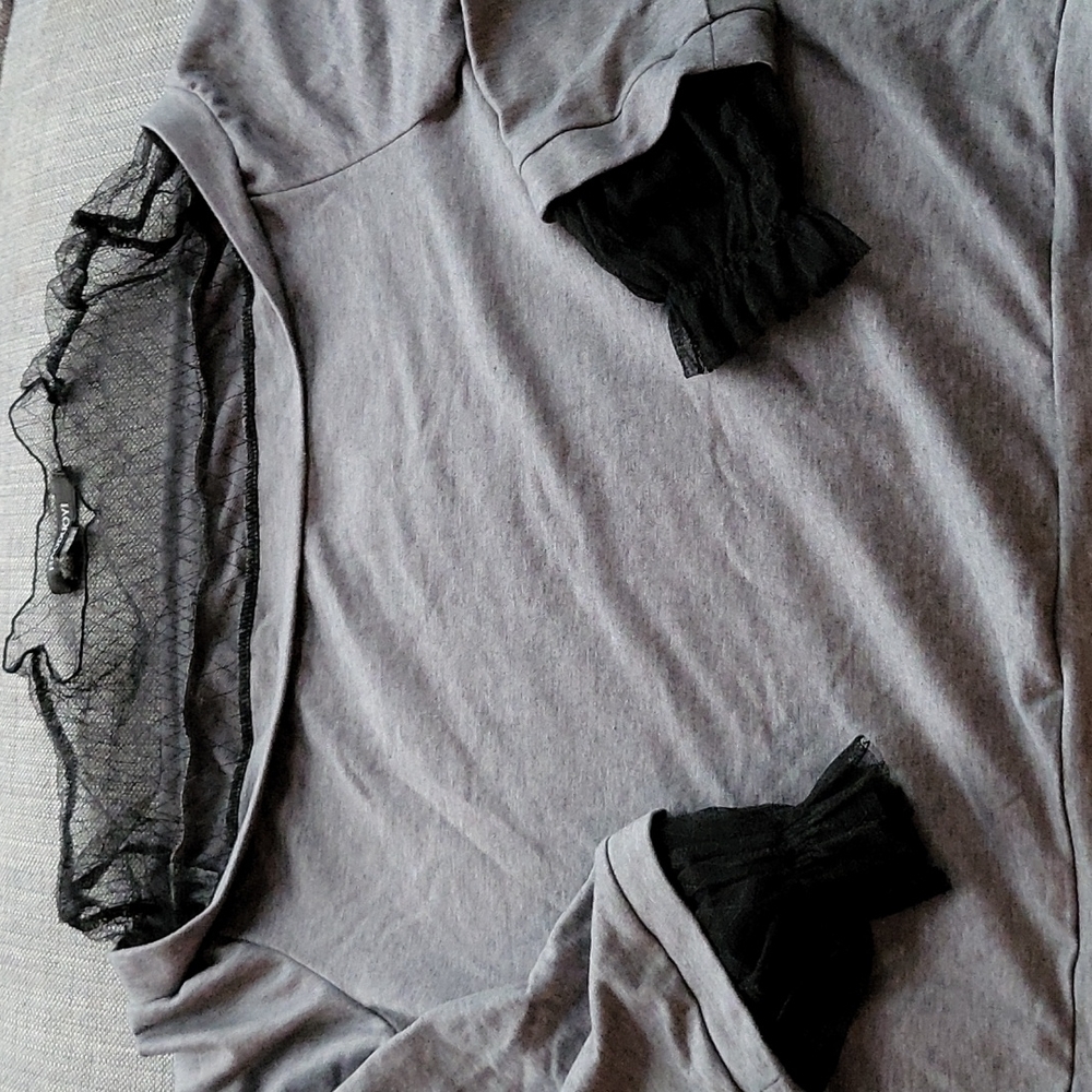 Off Shoulder built in Mesh crew neck Size M